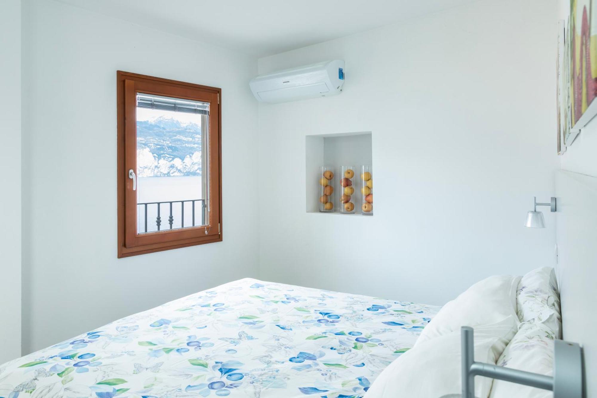 Aparthotel Ca de l Angelon Brenzone sul Garda Exterior foto